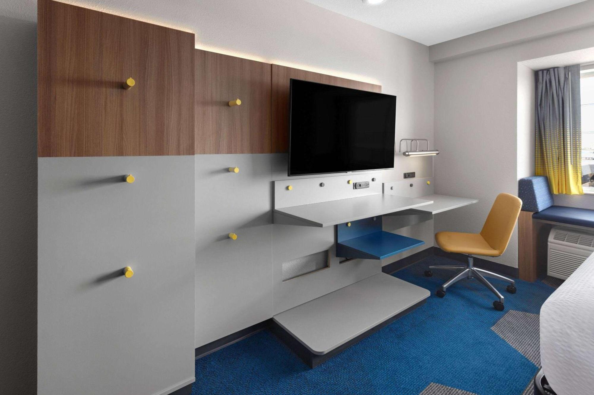 Microtel Inn & Suites By Wyndham Rapid City Buitenkant foto
