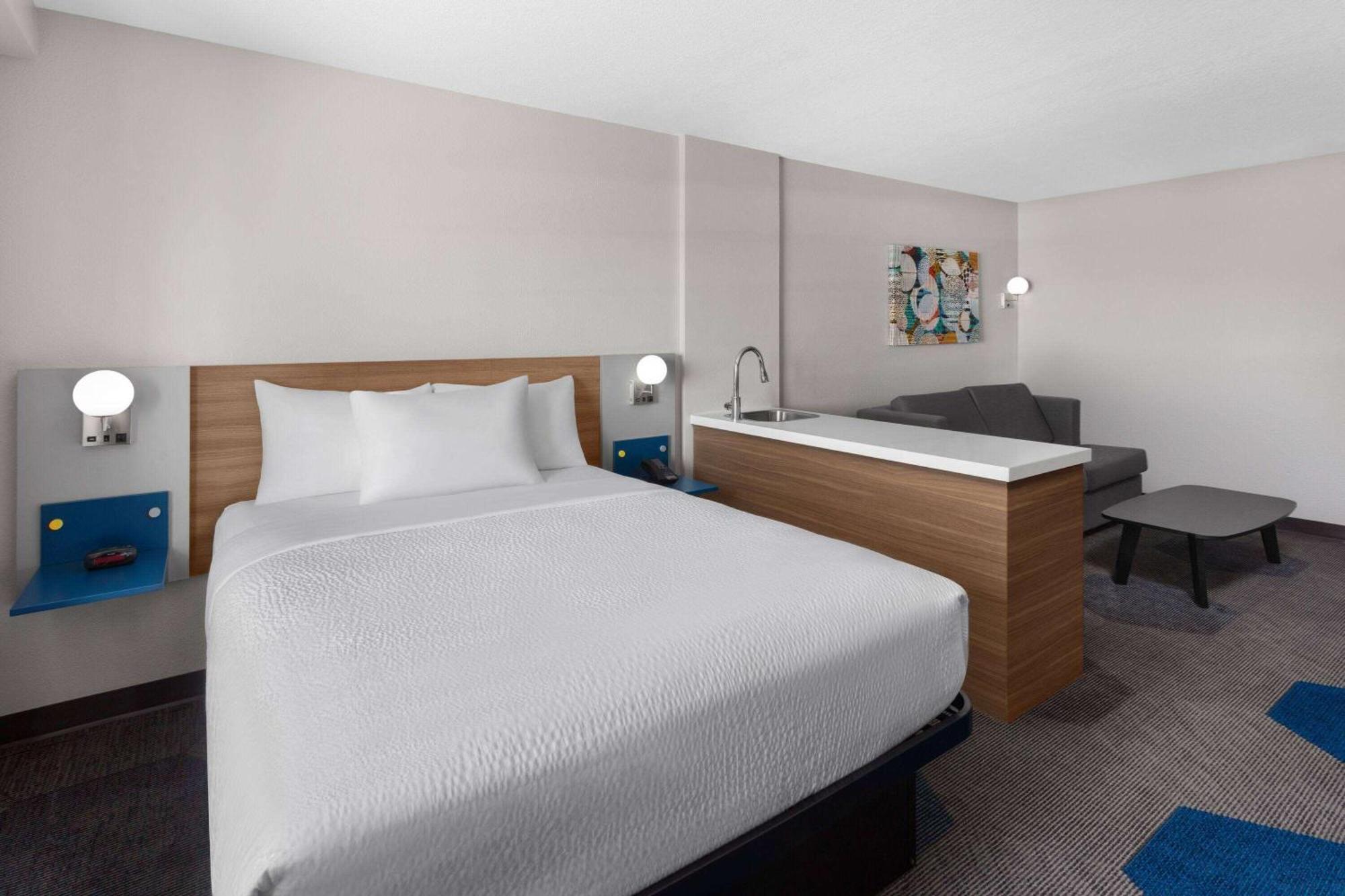 Microtel Inn & Suites By Wyndham Rapid City Buitenkant foto