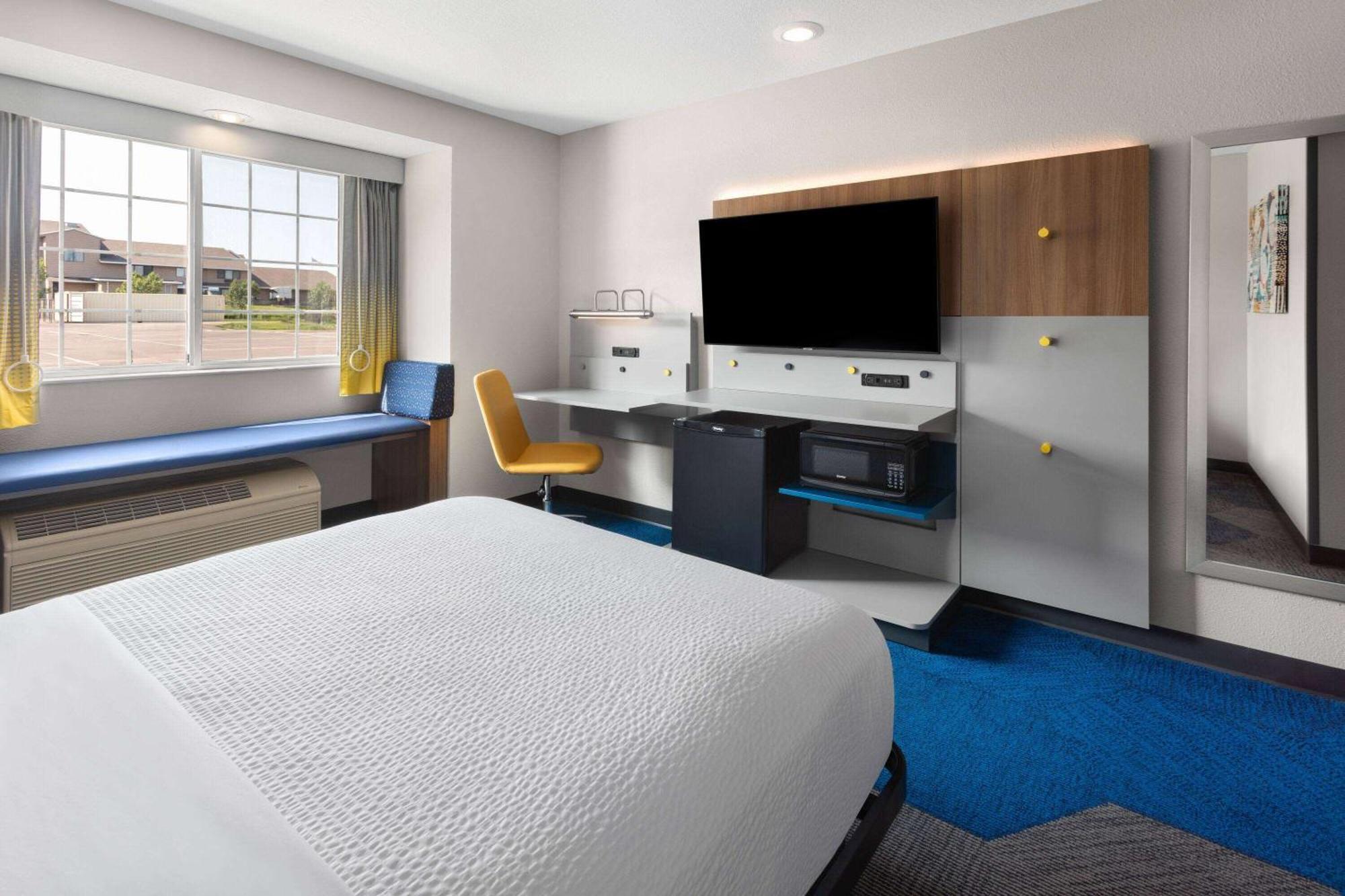 Microtel Inn & Suites By Wyndham Rapid City Buitenkant foto