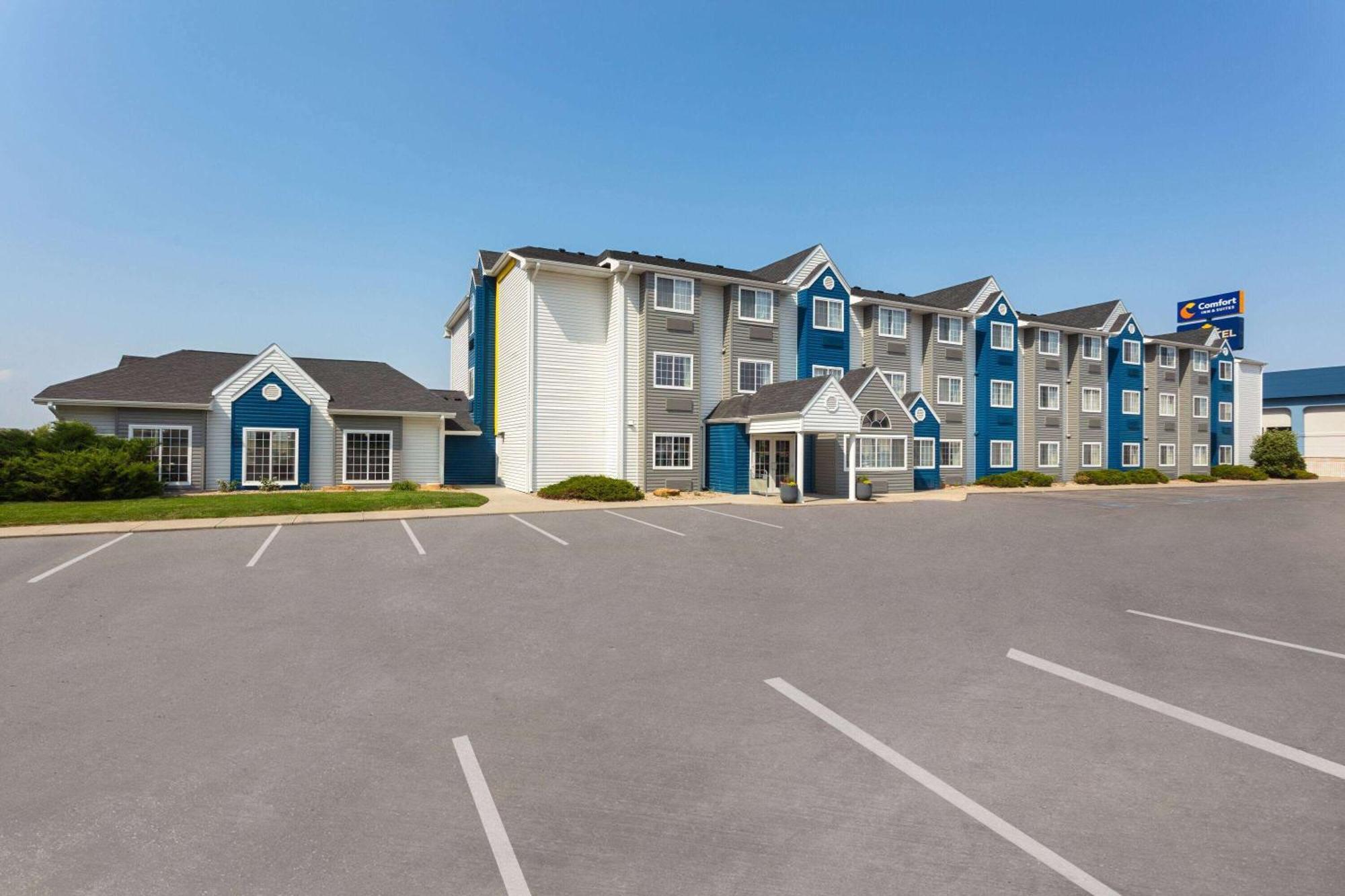 Microtel Inn & Suites By Wyndham Rapid City Buitenkant foto