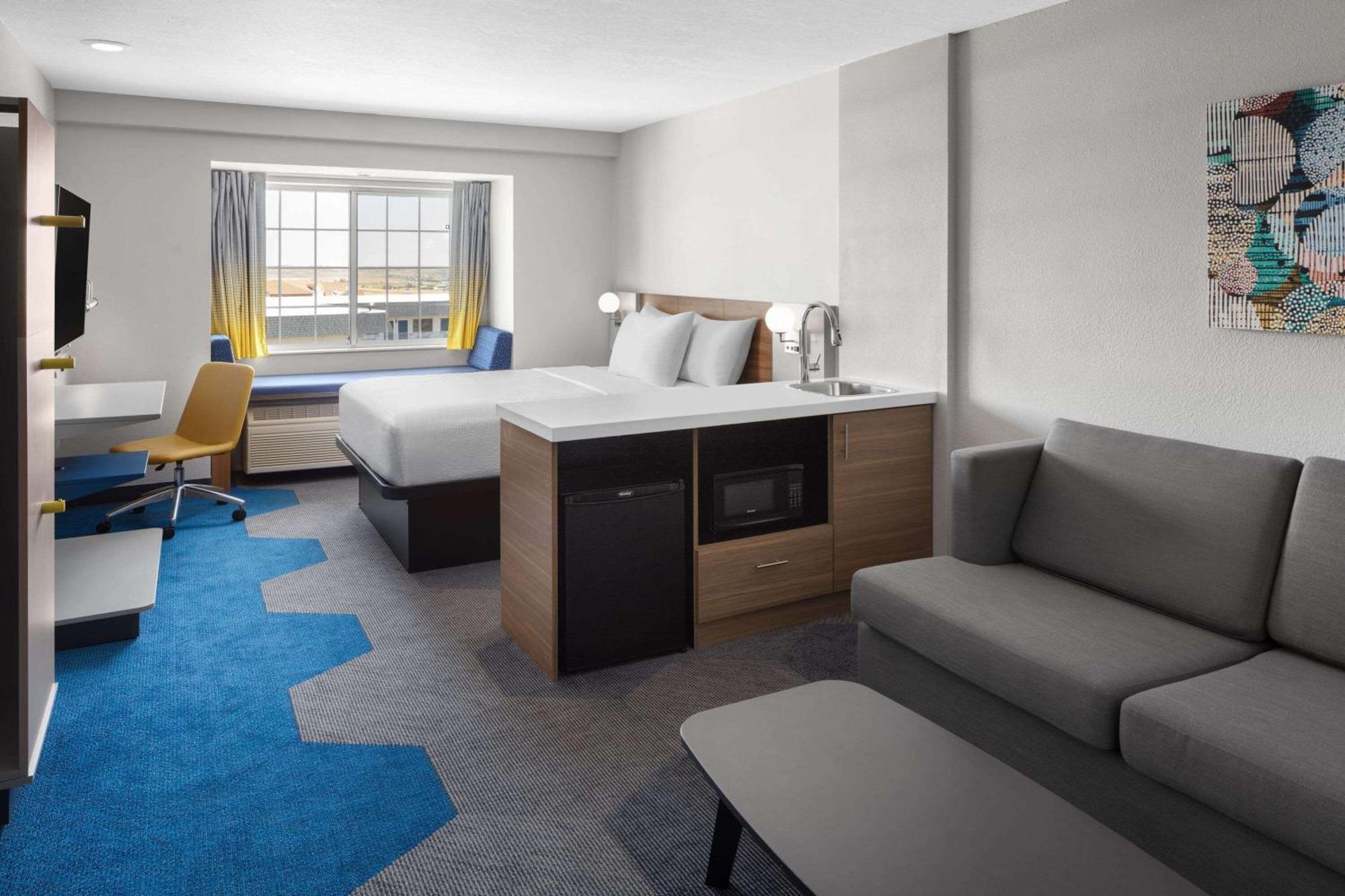 Microtel Inn & Suites By Wyndham Rapid City Buitenkant foto